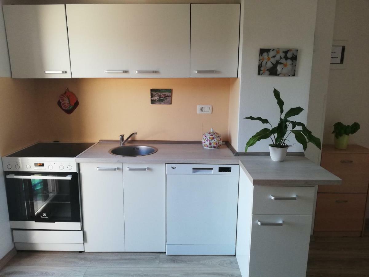 Peaceful View Apartment Копер Екстериор снимка